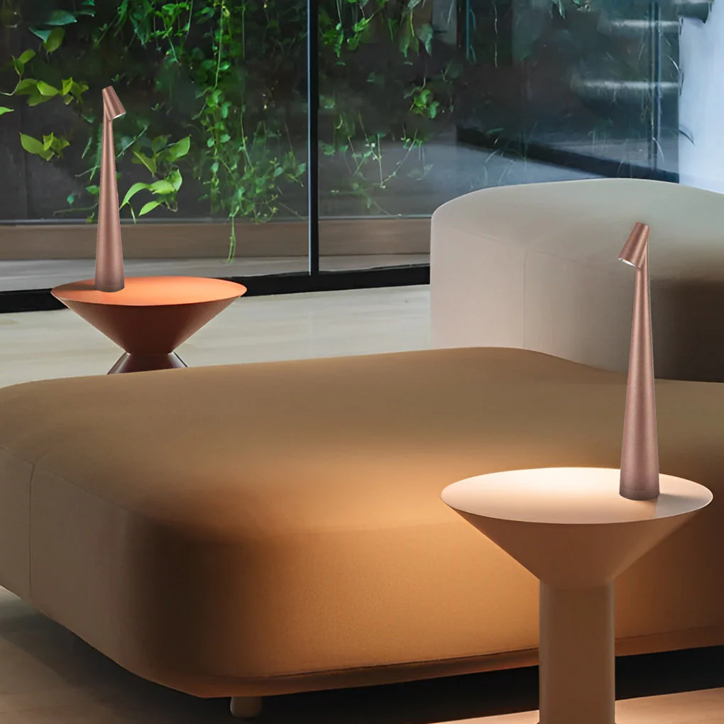 AuroraGlow - Stijlvolle Conische Tafellamp met Downlight en USB Oplaadmogelijkheid - immagine 5